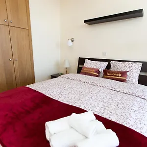 Apartament Promenade Seaview Heaven, Larnaca